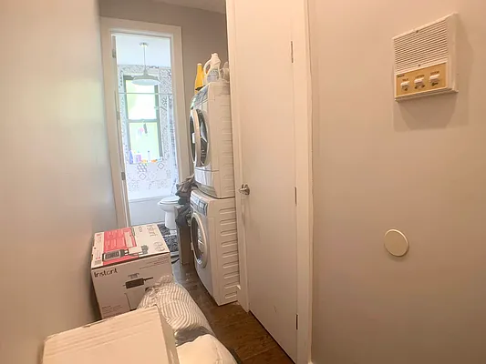 Rented by ERN Flats | media 30