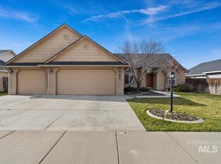 961 N Island Park Ave, Star, ID 83669