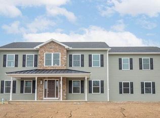 300 Sunnyside Dr, Lewisburg, PA 17837