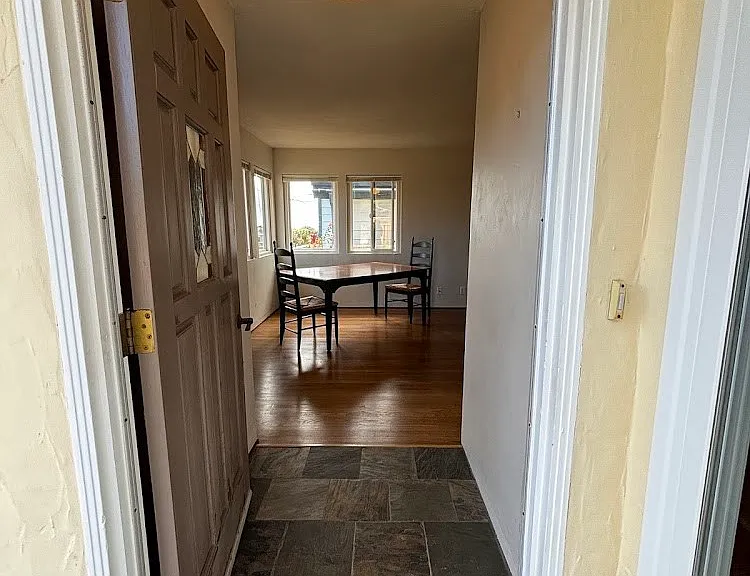 265 Chatham Ln — Photo 6