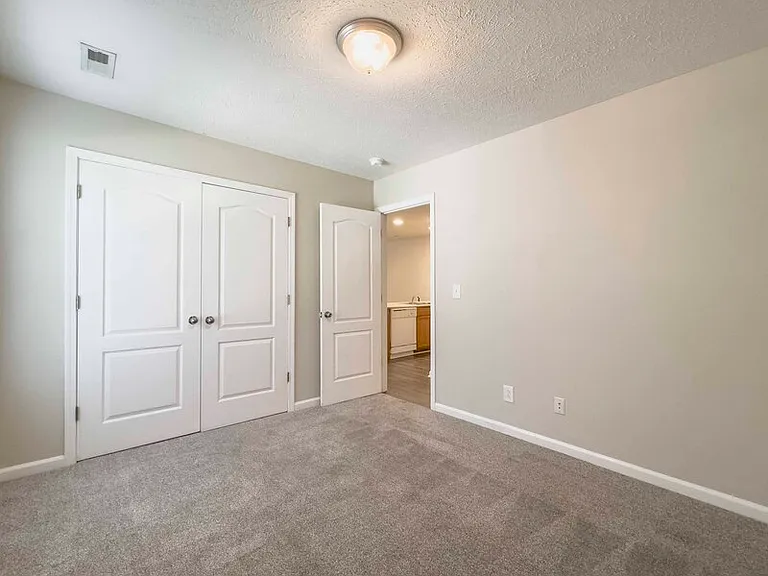 1640C Golf Club Ln — Photo 8