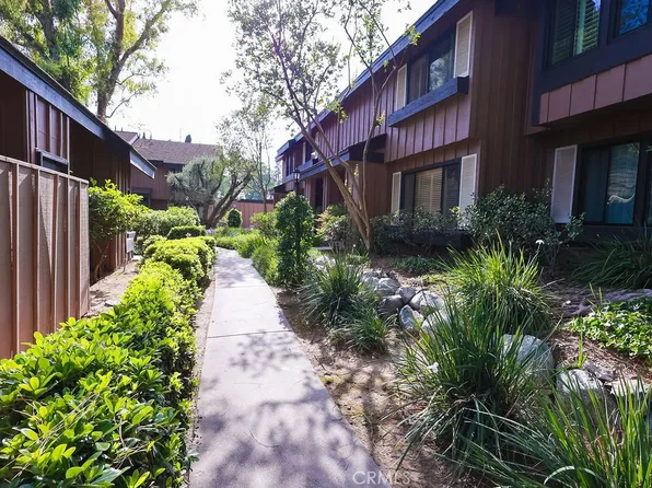 9749 Reseda Blvd Unit 13, Northridge, CA 91324