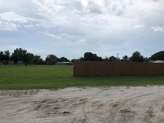 5th image of 4781 Oleno Ave