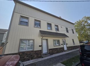 609 N 7th St, Altoona, PA 16601