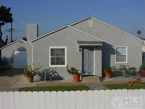 1st image of 558 Donax Ave