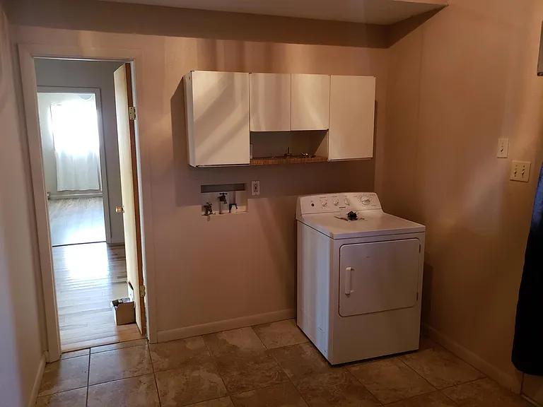 1598 Arland Rd — Photo 14