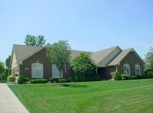 4611 Fox Moor Pl, Greenwood, IN 46143
