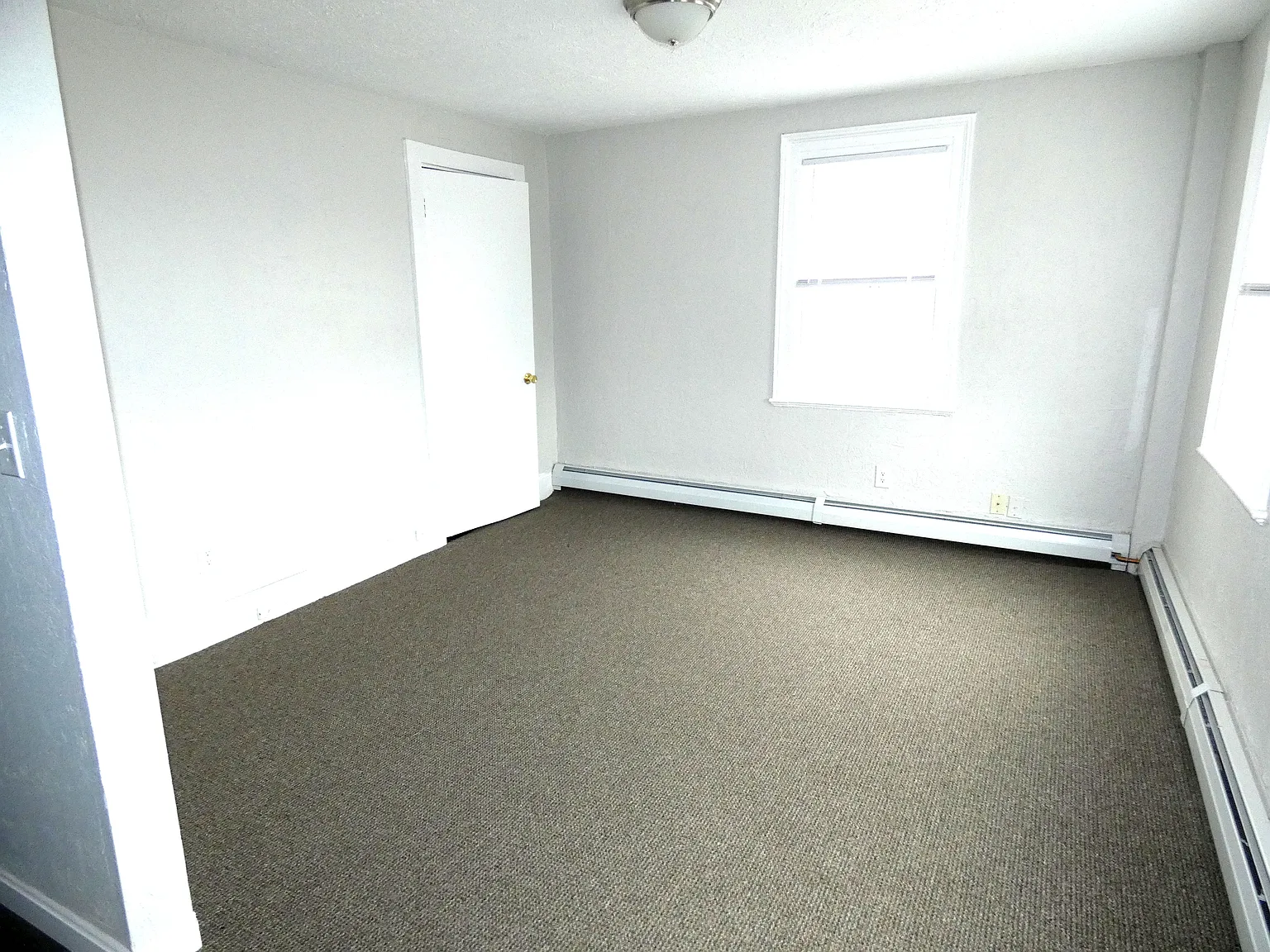 2 bed, 800 sqft, $2,450 — Photo 4