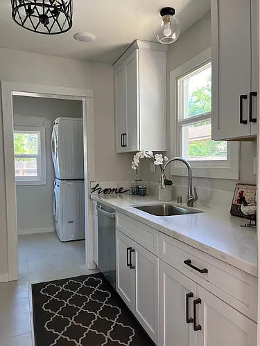 2710 39th St Photo 1