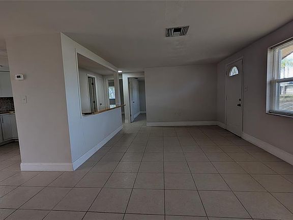 5th image of 3608 Harvard Dr