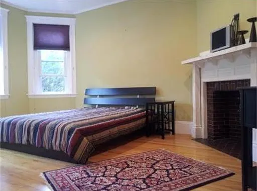 315 Harvard St #2 — Photo 17