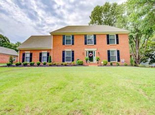 495 Quail Crest Dr, Collierville, TN 38017