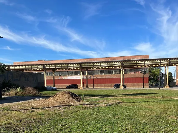 4402 W Fulton St, Chicago, IL 60624