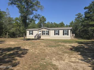 394 Majestic Blvd, Defuniak Springs, FL 32433