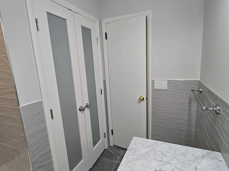639 Oakdene Ave #1 — Photo 12