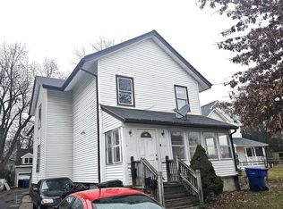 268 Carew St, Springfield, MA 01104