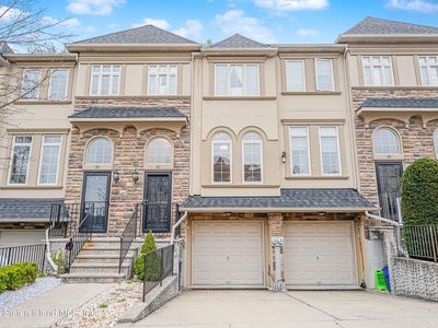 35 Monarch Ct, Staten Island, NY, 10314