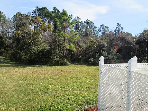 2nd image of 4052 Las Brisas Pl