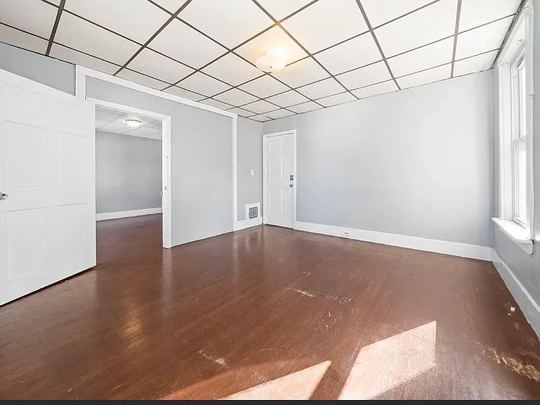 62 May St #2 — Photo 7