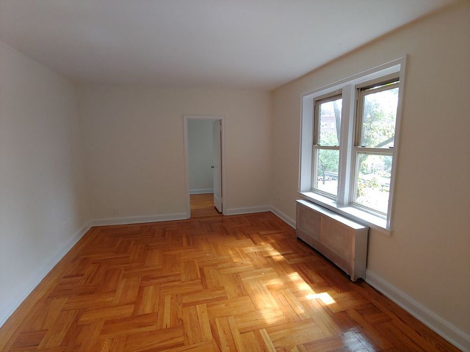 1st image of 4823 42nd St #J4
