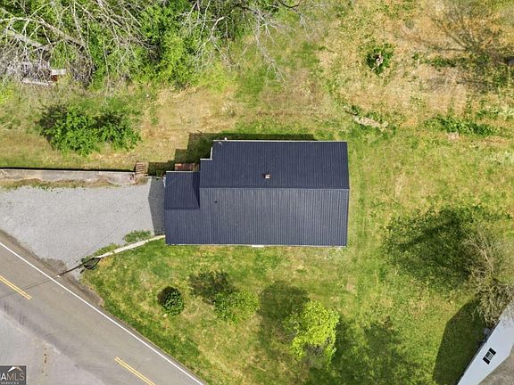 5th image of 3011 Refuge Rd