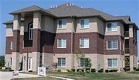1st image of 440 Bradley Pl Unit 4