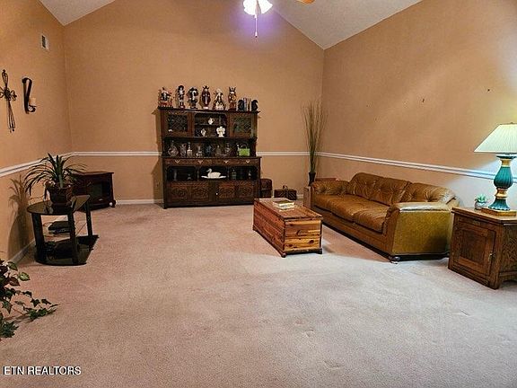 3rd image of 6508 Lazy Creek Way