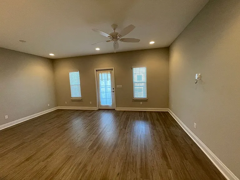 22940 Ann Miller Rd — Photo 6