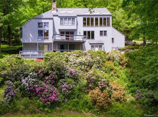 94 West Rd, Collinsville, CT 06019