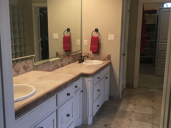 5th image of 8270 Saint Johns Dr