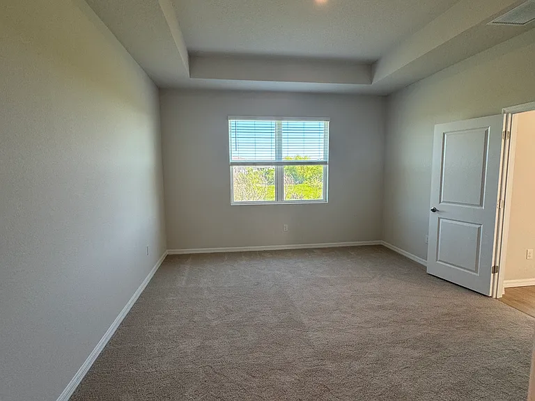 808 157th Ct E — Photo 14