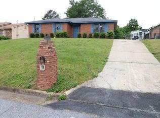 802 April Dr, Phenix City, AL 36869
