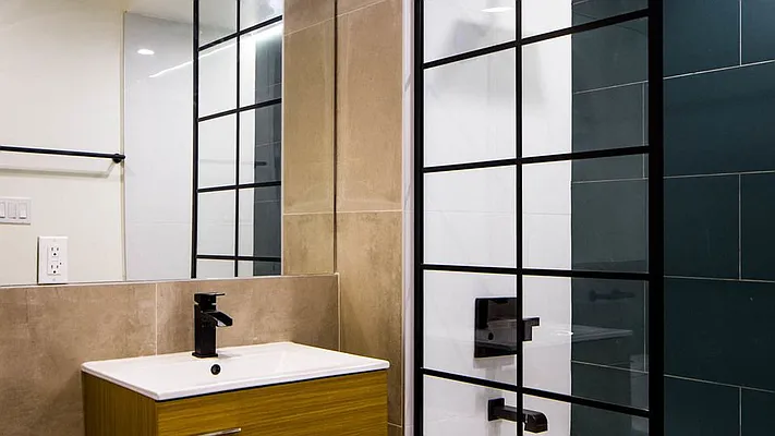 Rented by Nooklyn NYC LLC | media 43