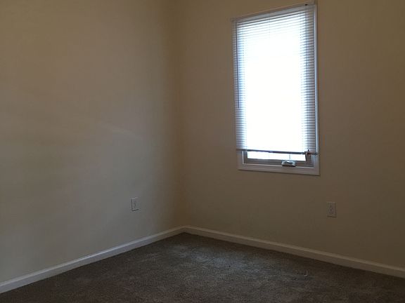 3rd image of 357 Oakwood Ave #101
