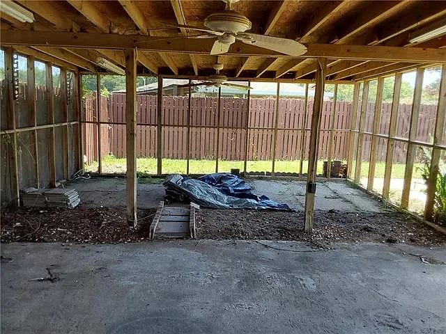 2025 Starling Dr — Photo 25