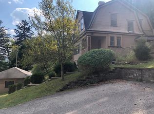 7 Orchard Rd, Wheeling, WV 26003