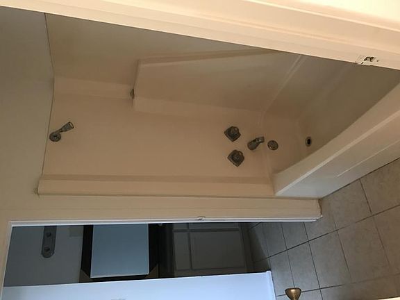 4th image of 412 Alta Ave APT A