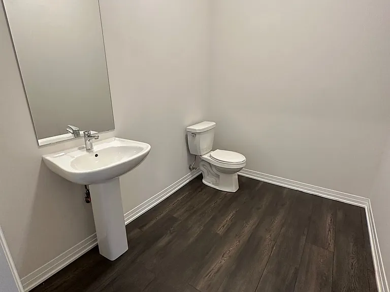 585 Colborne St E #106 — Photo 21