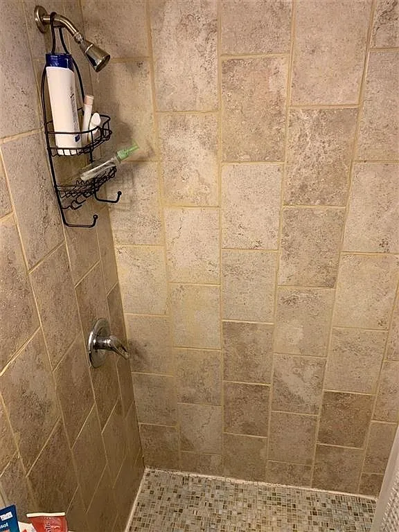 1 bed, 1.0 bath, 675 sqft, $1,810 — Photo 4