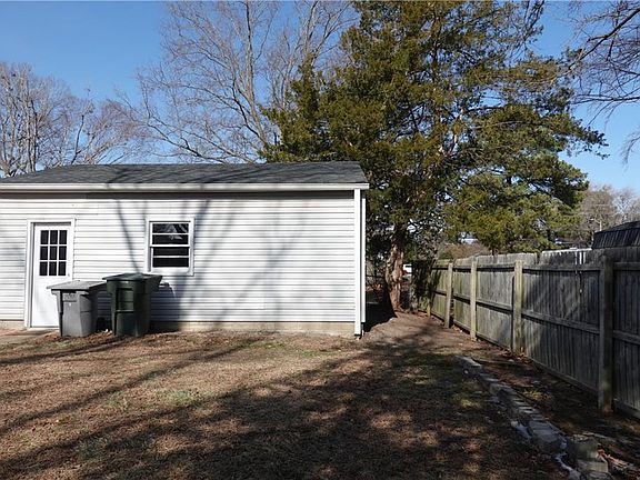 4th image of 7 Turner Ter