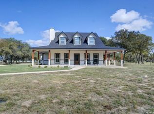 140 County Road 6871, Natalia, TX 78059