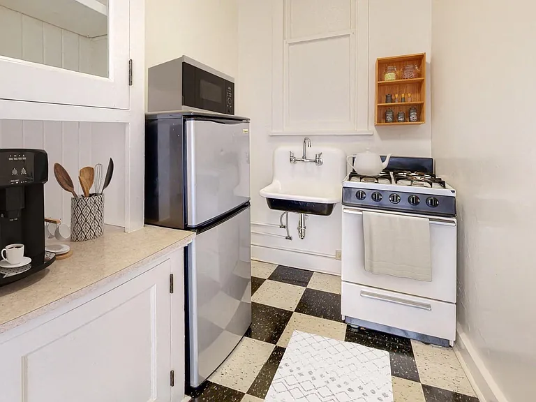 The Park Apartments — Photo 29