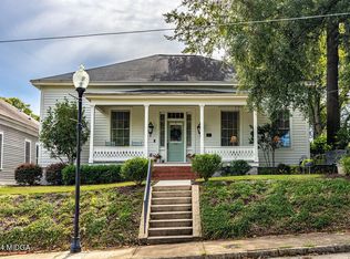 966 Tattnall St, Macon, GA 31201