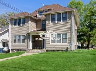 1501 University Ave APT 4, Des Moines, IA 50314