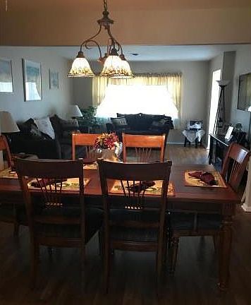 5th image of 108 Eton Ct