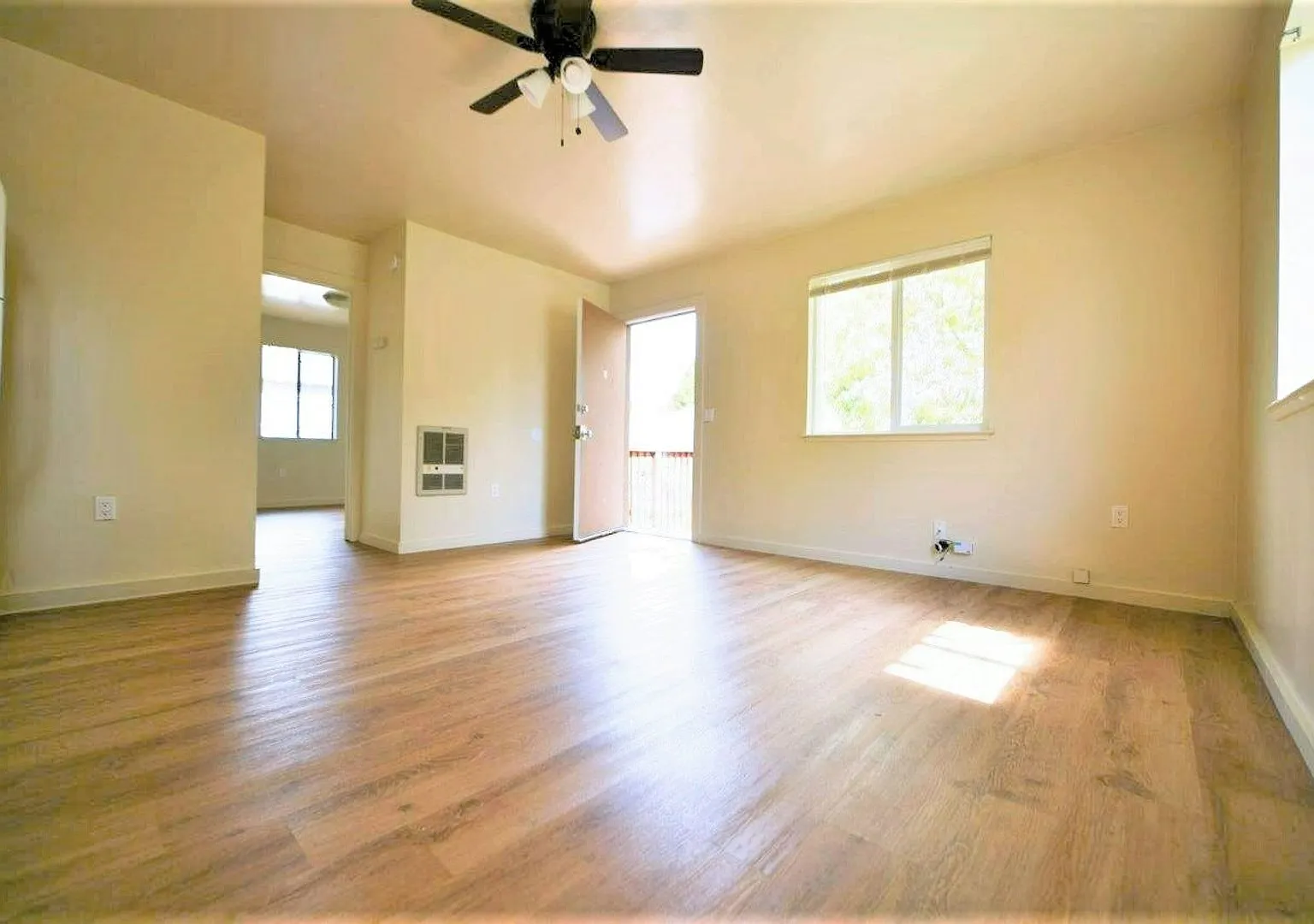 15p013 - Shattuck — Photo 4