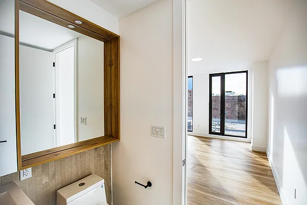 Rented by Nooklyn NYC LLC | media 42