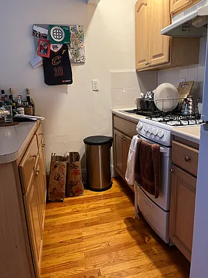 Rented by Apartments by Us | media 17