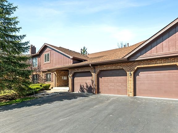 2nd image of 8140 W Brookside Dr APT 201