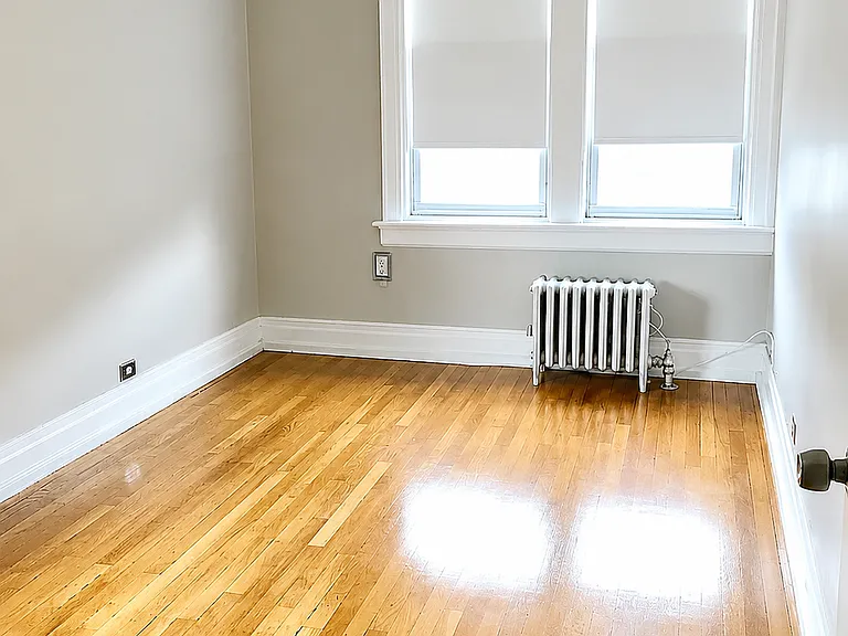 44-21 30th Ave #3H — Photo 4